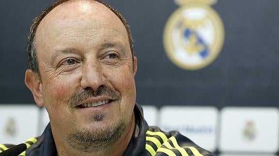 Benítez, durante una rueda de prensa como entrenador del Real Madrid. 