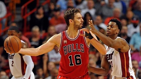 Pau Gasol, en el partido del martes contra los Miami Heat. 