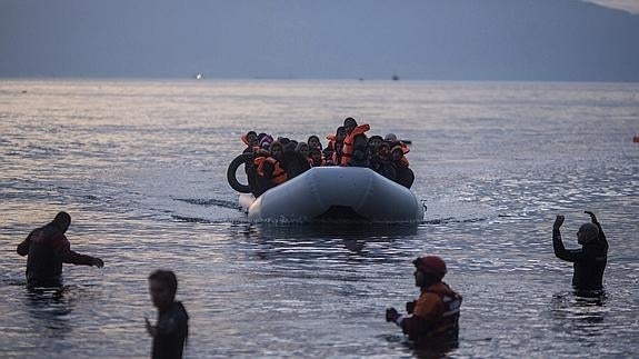 Llegada de refugiados a Lesbos.