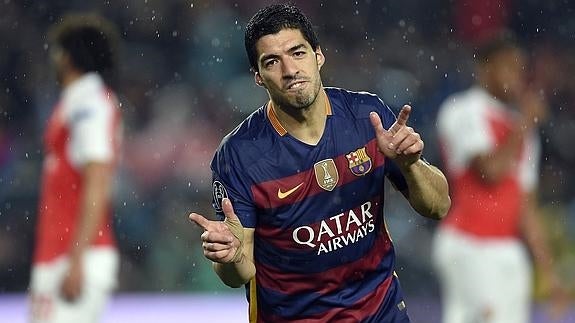 Luis Suárez celebra su gol ante el Arsenal. 