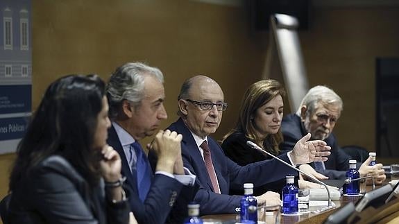 El ministro de Hacienda en funciones, Cristóbal Montoro, en el último Consejo de Política Fiscal y Financiera.