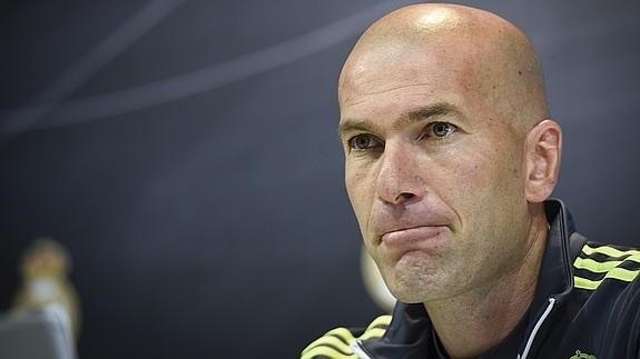 Zinédine Zidane, en rueda de prensa. 