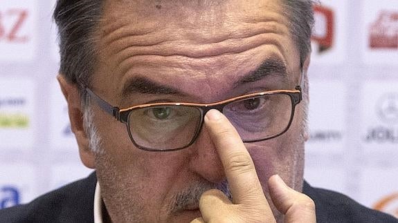 Ante Cacic, durante una rueda de prensa. 