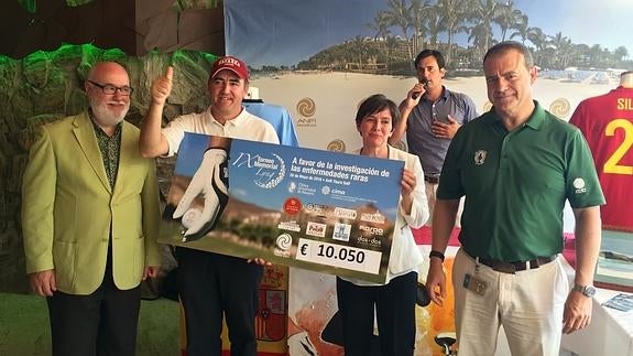 Diego Casimiro, Javier Viñeta, Gloria González y Luis Martínez tras el torneo.