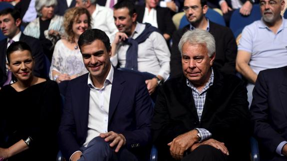 Pedro Sánchez y Felipe González, en una imagen de archivo.