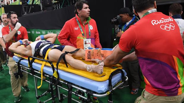 Samir Ait Said, al ser trasladado al hospital