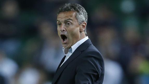 El técnico valenciano Fran Escribá.