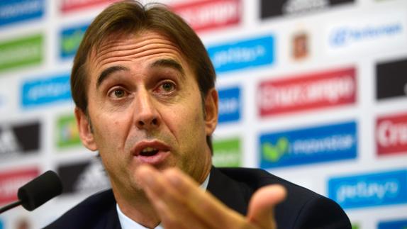 Lopetegui, durante una rueda de prensa. 