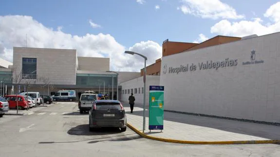 Hospital de  Valdepeñas dónde fue operado el paciente.
