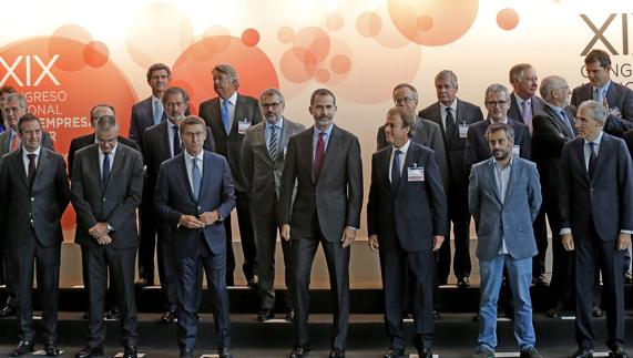 El Rey, ayer, durante la inauguración del Congreso de Empresa Familiar en La Coruña