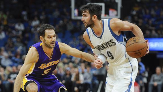 José Manuel Calderón y Ricky Rubio, durante el partido. 