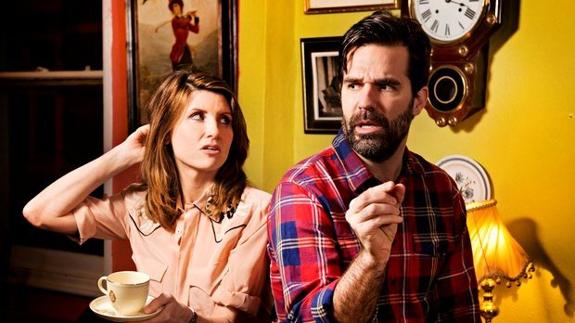 Imagen de 'Catastrophe', comedia británica.