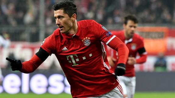 Lewandowski celebra su gol. 