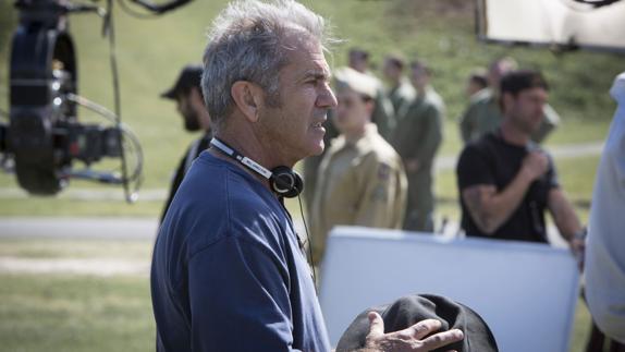 Mel Gibson, durante el rodaje de 'Hasta el último hombre'.