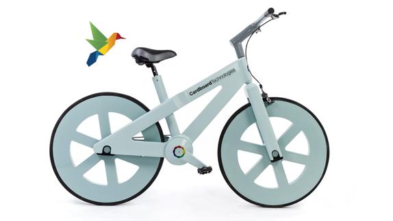 Con todos ustedes... la bicicleta de cartón