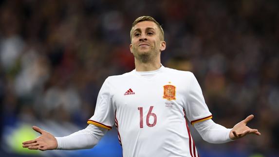 Deulofeu celebra su gol. 