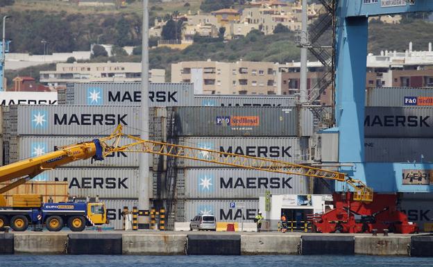 Terminales de contenedores del Puerto de Algeciras. 