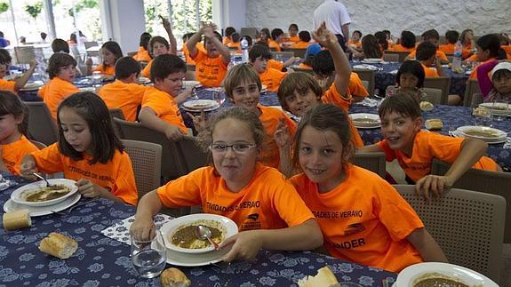 Los colegios Antonio Mendoza y Arce Bodega dispondrán de plazas con servicio de comedor.