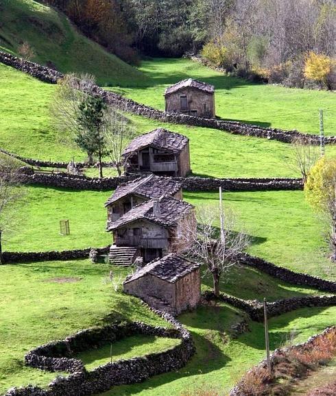 El uso turístico de las cabañas pasiegas tendrá su propia regulación