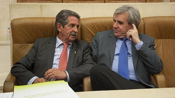 Revilla y De la Sierra en el Parlamento de Cantabria