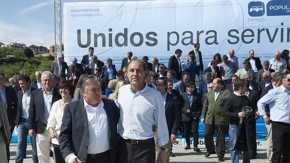 El PP ha presentado a sus candidatos en Las LLamas