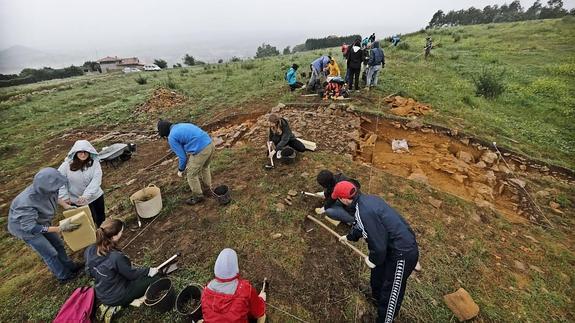 Los arqueólogos descubren restos que fechan El Cincho en la Segunda Edad del Hierro