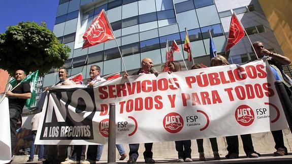 Protestas al aprobarse el plan de recortes en el año 2012