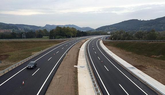 Imagen del nuevo tramo de la A-8.