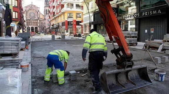 El plazo para no perder cofinanciación concluye hoy y falta por ejecutar el 20% de la semipeatonalización de Pablo Garnica