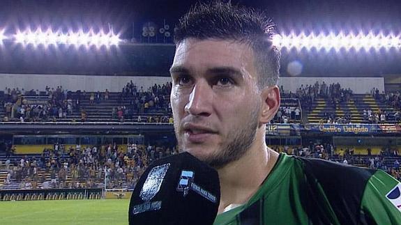 El Racing cierra el fichaje de Facundo Pumpido