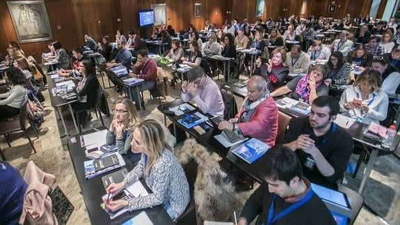 Así está la sala del Hotel Santemar donde se celebra el Santander Social Weekend. 