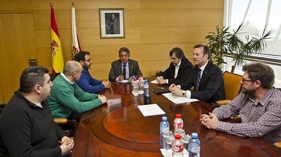 La reunión con los trabajadores ha tenido lugar en la sede del Gobierno