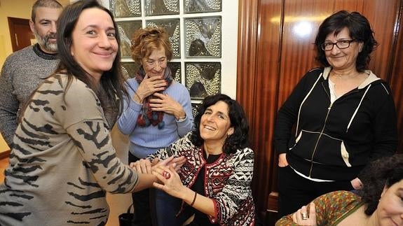 Rocío Cardeñoso, en el centro, ha conseguido ampliar el apoyo logrado en 2011.