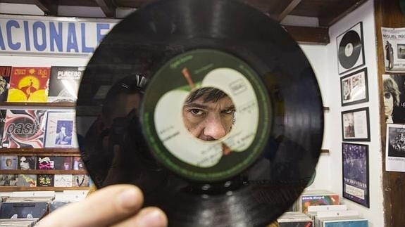 Un centenar de tiendas de discos, como Bora Bora, en la foto, se suman al Record Store Day