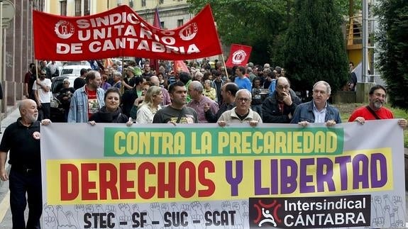 Manifestación del Primero de Mayo en Torrelavega