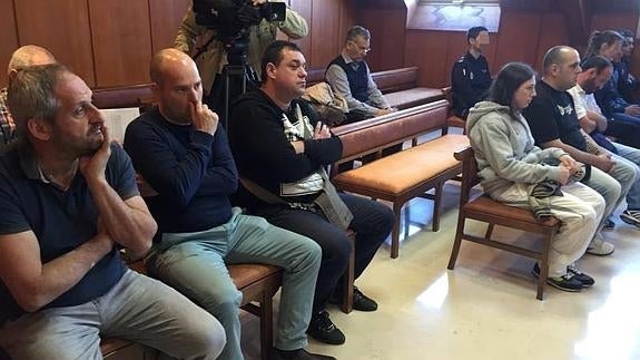 Otro grupo de traficantes admite los hechos antes del juicio y logra rebajar las condenas