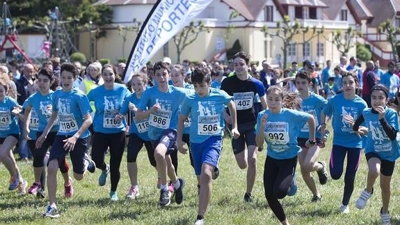 1.500 corredores han participado en la marcha solidaria frente al cáncer infantil en Santander