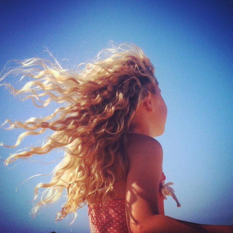 Trucos para no tener un 'pelo paja' a la vuelta del verano