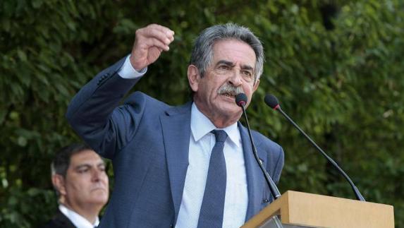 Revilla durante su intervención