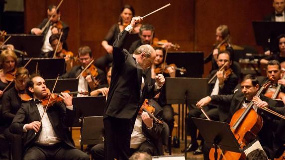 Ivan Fischer dirige la Orquesta de Budapest, que en Santander interpreta la Tercera de Mahler