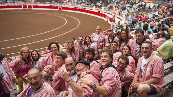 Feria de Santiago, en la plaza de Cuatro Caminos de Santander.