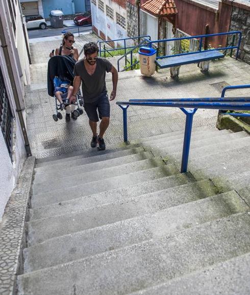 Las ‘pindias’ escaleras de la Subida del Gurugú.