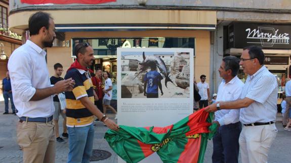 Inauguración de la exposición 'Más allá de la batalla' de Antonio Pampliega