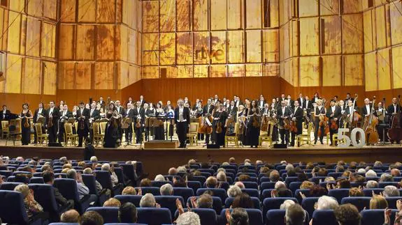 La Orquesta RTVE trae a Santander a su nuevo director y a la música del cine en una doble cita