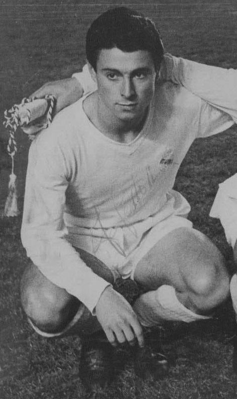 Julio Gento, en su etapa como futbolista del Real Madrid.