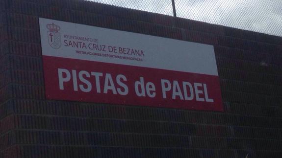 Imagen de uno de los carteles que Ciudadanos de Bezana colgó en su página de Facebook a finales del mes de julio.