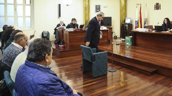 El juicio seguirá este viernes.