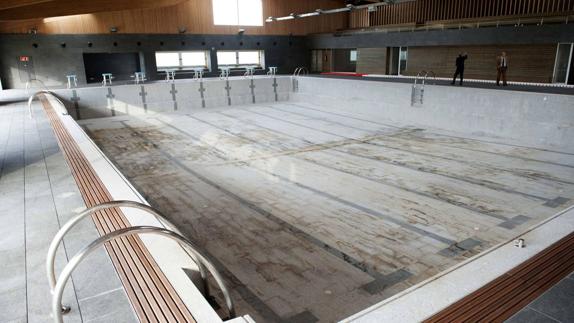 Piscina cubierta de Colindres, una de las que se construyó a través del Consorcio de Infraestructuras Deportivas.