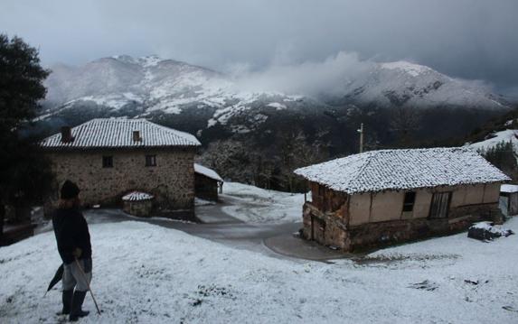 Vista de Tudes.