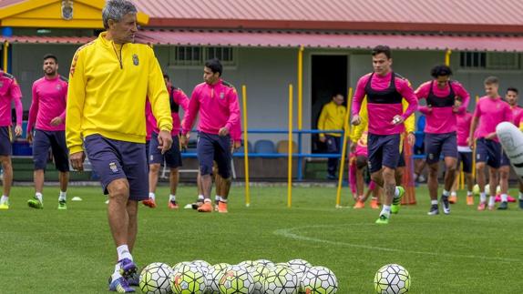 Ramírez señala que Quique Setién quiere un proyecto deportivo «a largo plazo» en Las Palmas.